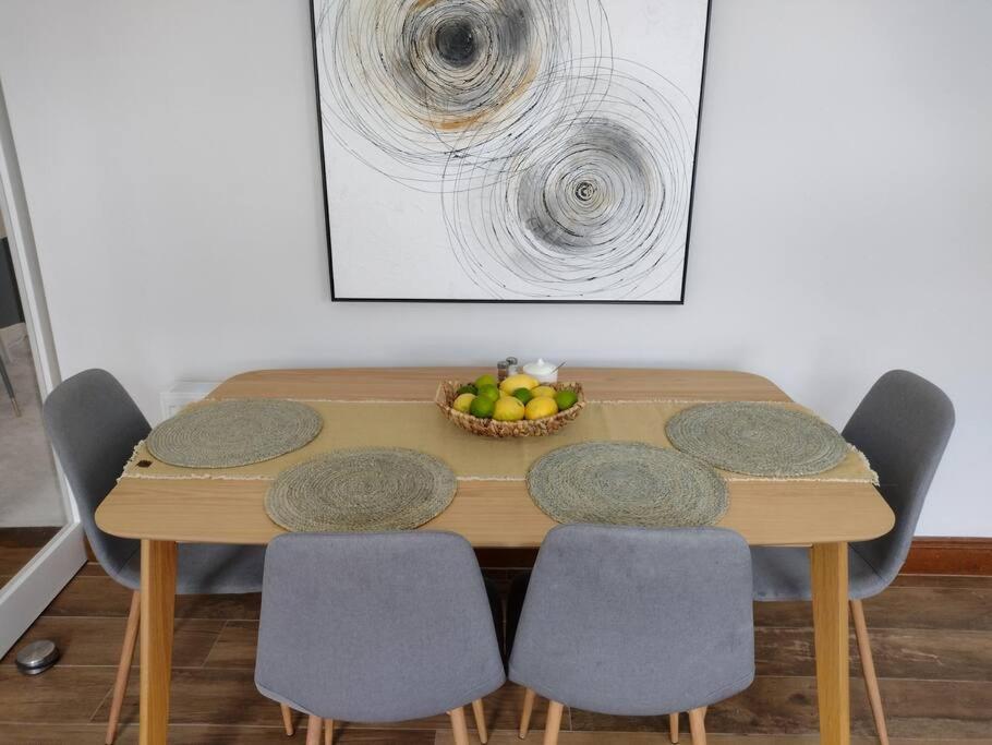 White Birds Townhouse In Sligo Town Center Lejlighed Eksteriør billede